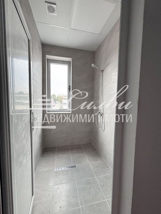 Дава се под наем Склад в Шумен, Добруджански - 935 кв.м за 4291.65 € - Снимка #4