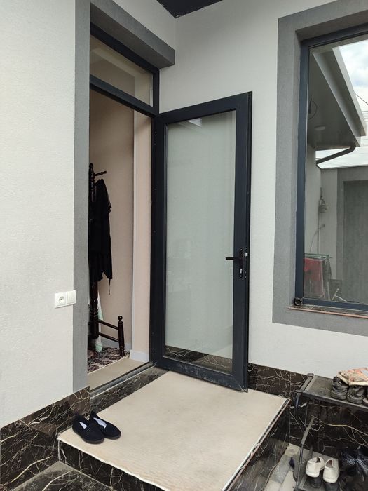 Yengi qurilgan kotedj