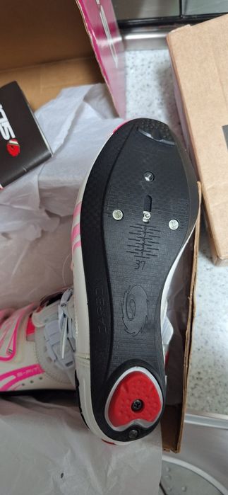 Продам женские велотуфли sidi
