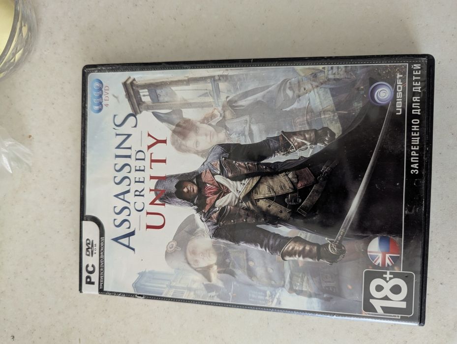 Продам диски на игру Assassin's unity