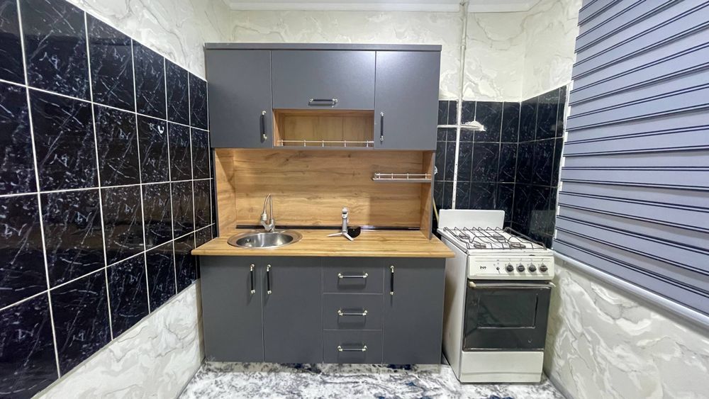 2 хонали евро тамирланган квартира 3 каватдан  сотилади Нихол кальцо