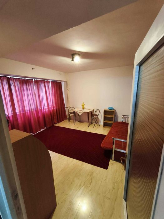 Garsonieră 34 mp Pantelimon lângă Mega Mall 350 €