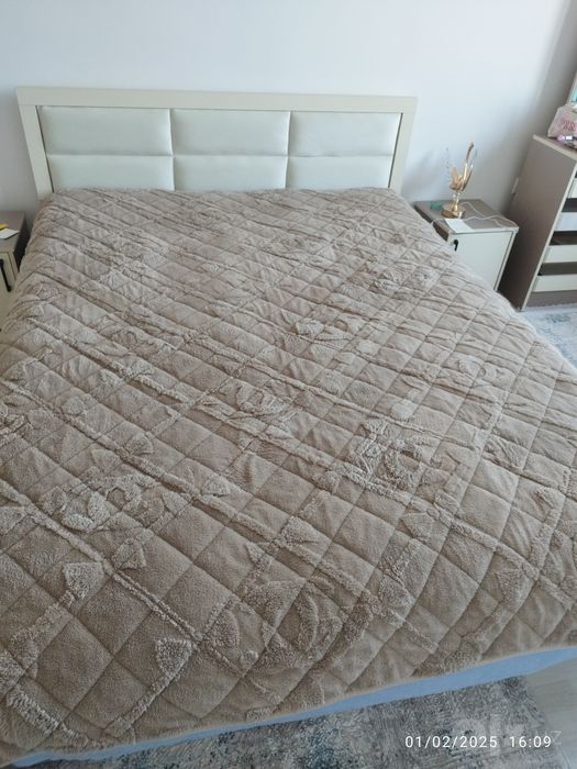 dvuxspalni yangi holatta  bezmatras