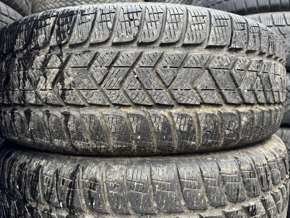 Anvelope 215/65/17 Pirelli