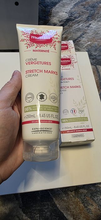 Vand crema anti-vergeturi Mustela Maternité