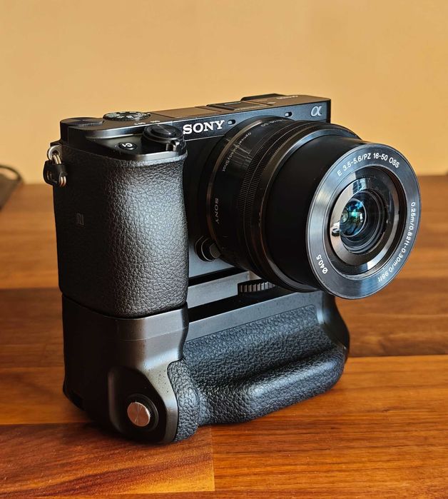 Фотоапарат Sony a6100 + кит обектив
