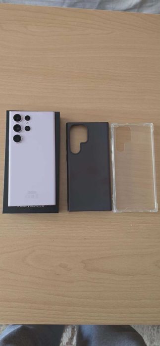 Продавам Samsung S23 ULTRA