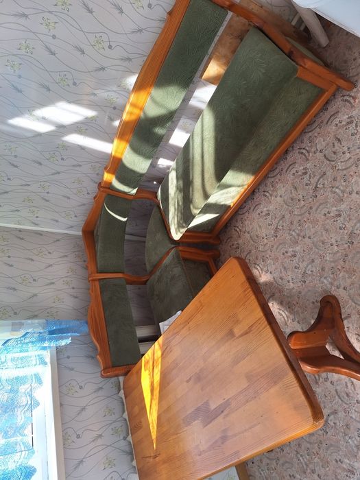 Продам кухонный уголок