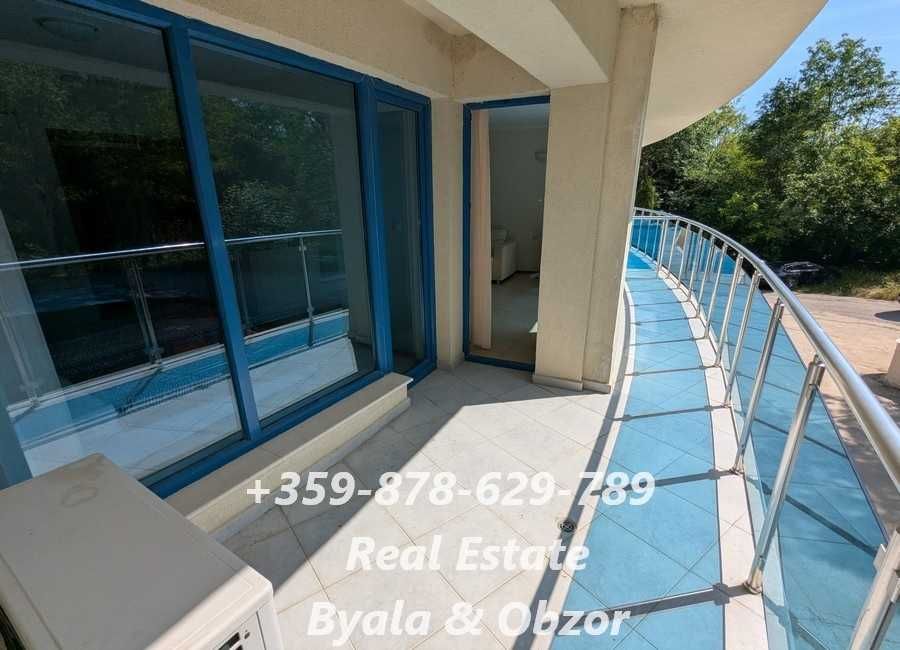 Продава се Двустаен апартамент в Обзор - 65 кв.м за 772 €/кв.м - Снимка #1