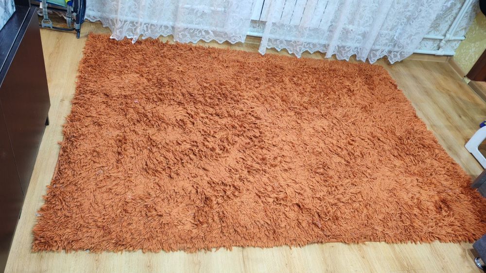 Продам ковёр травка