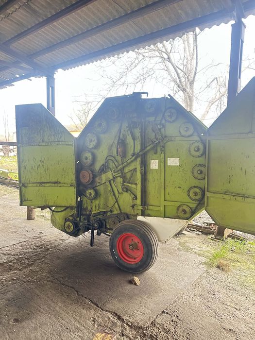 балировачка Claas Rollant 62