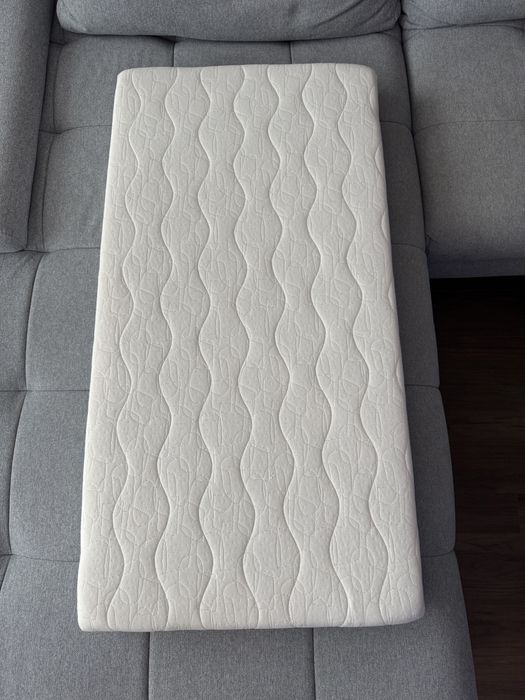 Детски/ бебешки двулицев матрак с кокос