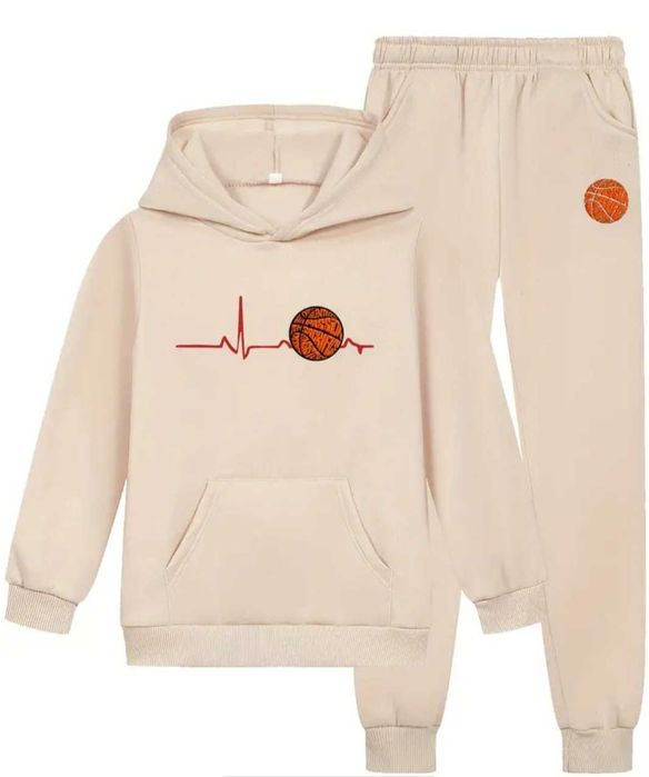 Compleu baieti:hanorac &pantalon