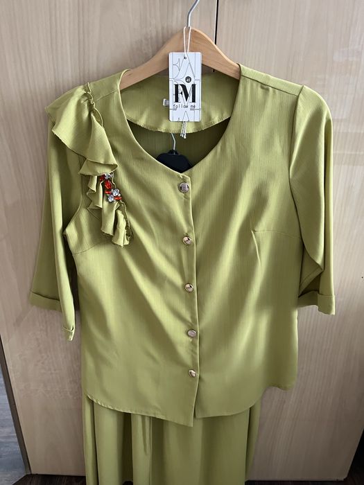 Одежда остатки отдам дешеао