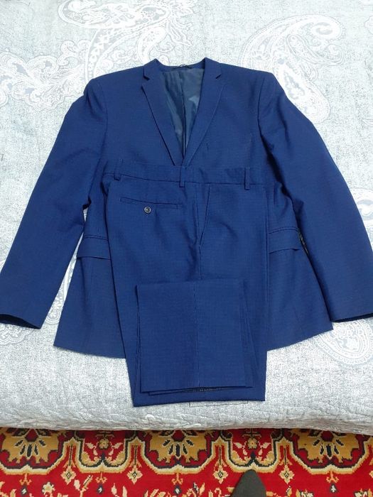 Продам мужской костюм,брюки