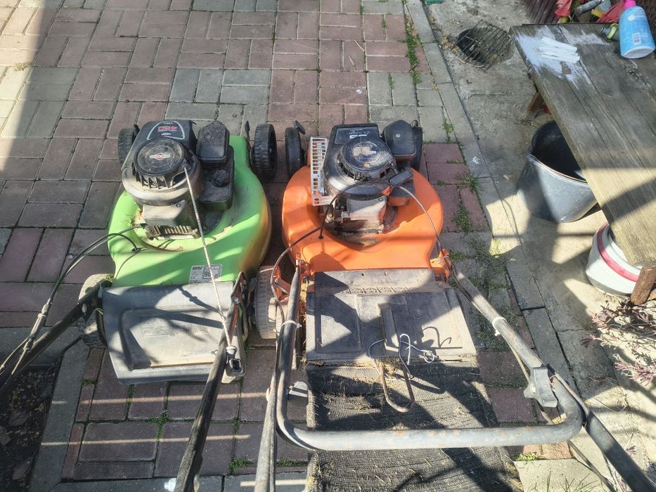 Mașini de tuns iarba termice