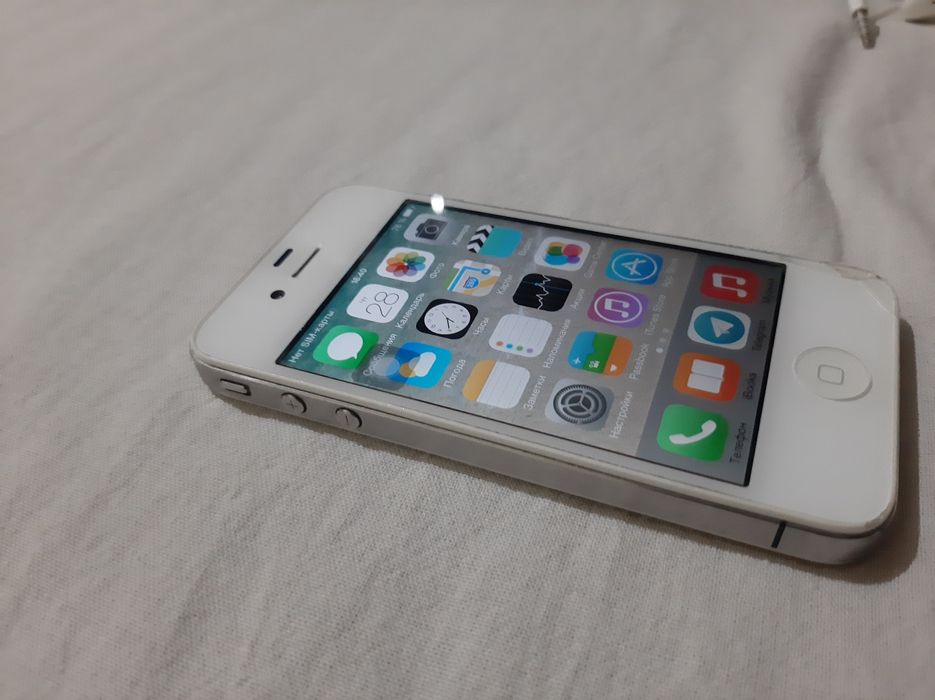 iPhone 4S, 16 ГБ