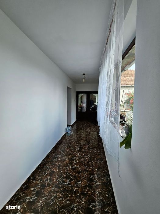 Casa cu 1566 mp teren in sat Mandruloc, com. Vladimirescu, jud. Arad