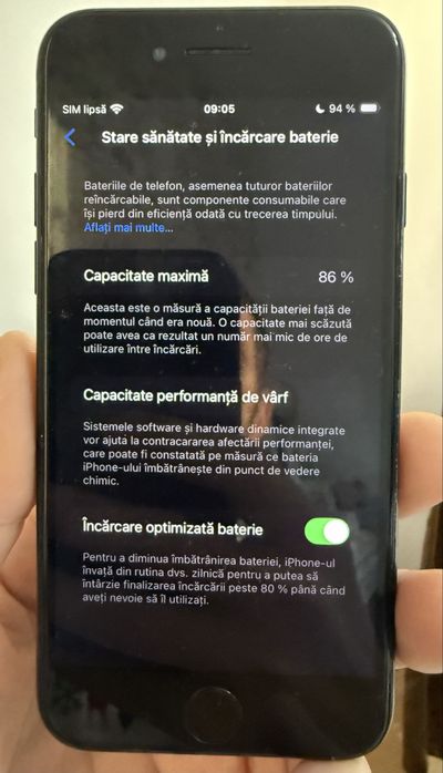 Iphone SE 2023 cu memorie de 64GB