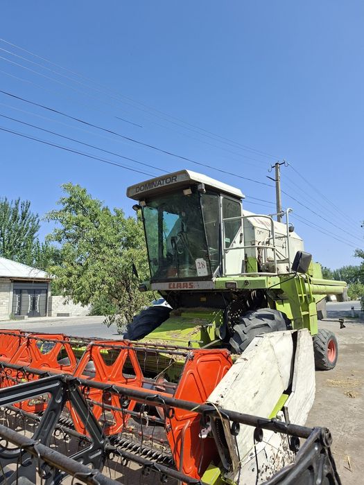 Claas daminator 130