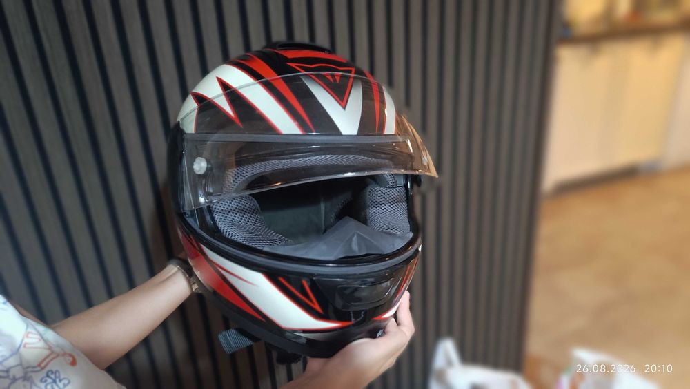 Мото каска Dainese