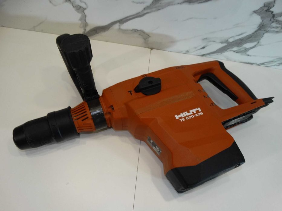 Hilti TE 500 A36 - Акумулаторен къртач - 7.8 J
