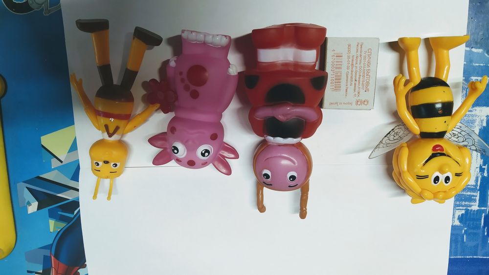 Игрушки детские.