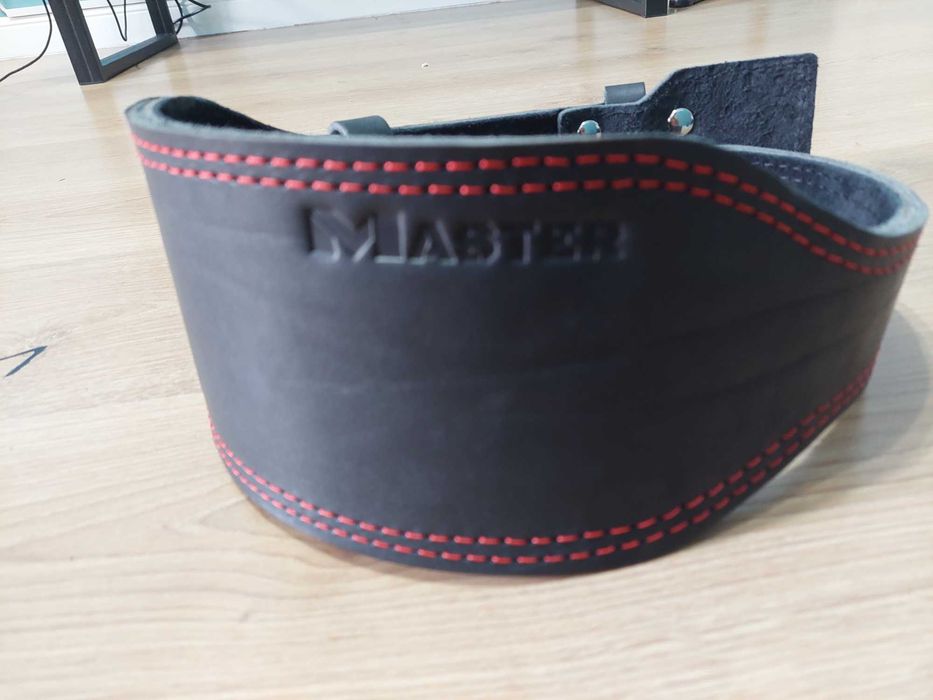 Пояс атлетический, жесткий , кожа, спинка 12см