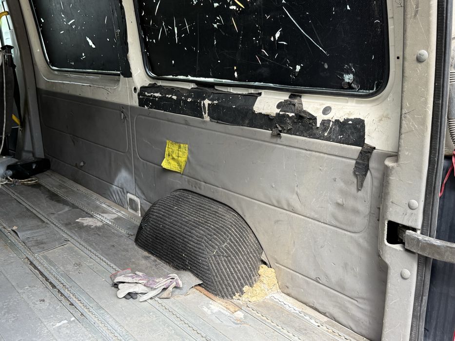 Фоксваген Крафтер VW CRAFTER 2.5 TDI 136 коня