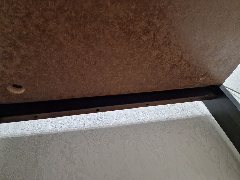 Продам стол со стульями 6шт