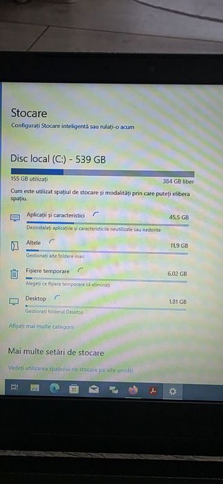 Laptop Lenovo arata ca nou