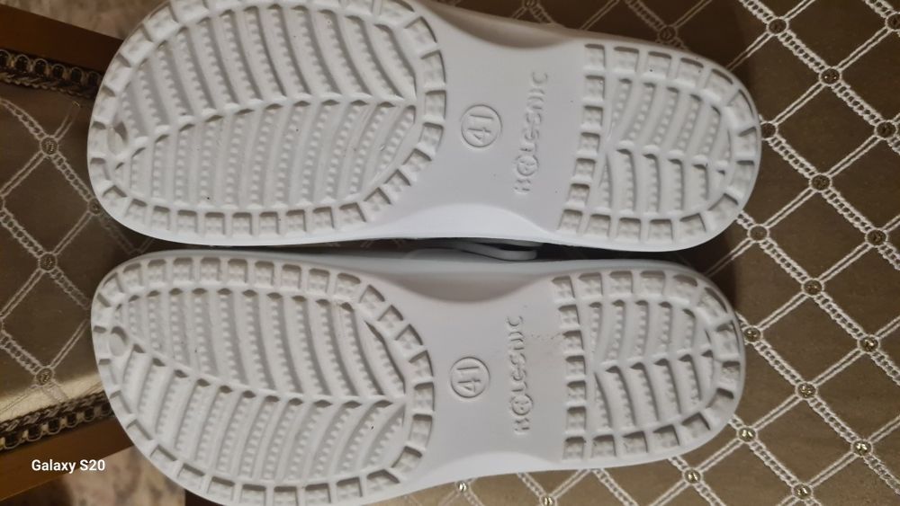 Макасины, сабо-кроксы, шлепки, тапочки