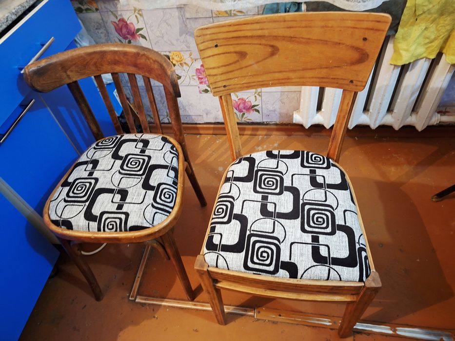 Продам стулья дл