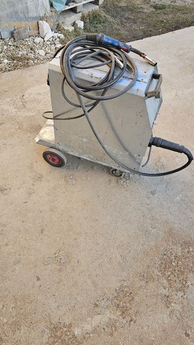 Aparat sudura co2/mig mag