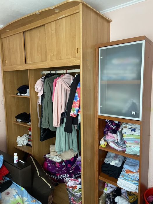 Отдам даром мебель