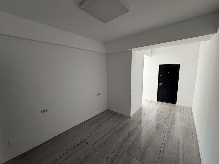 Vand apartament de 55mp2 /Loc de parcare inclus / Bloc nou / Suceava /Predat la cheie
