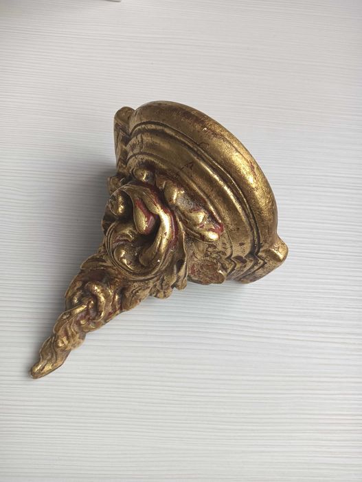 Consola vintage.         .