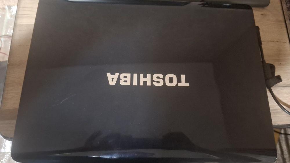 Notebook arzon narxda