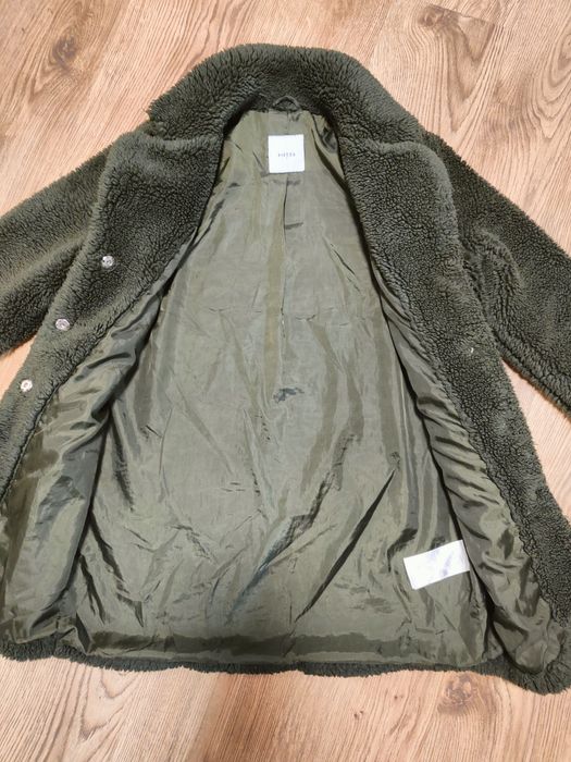 Зелено палто, Teddy bear, на Pieces, rr.S, но става и за М