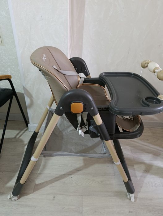 Столик для кормления