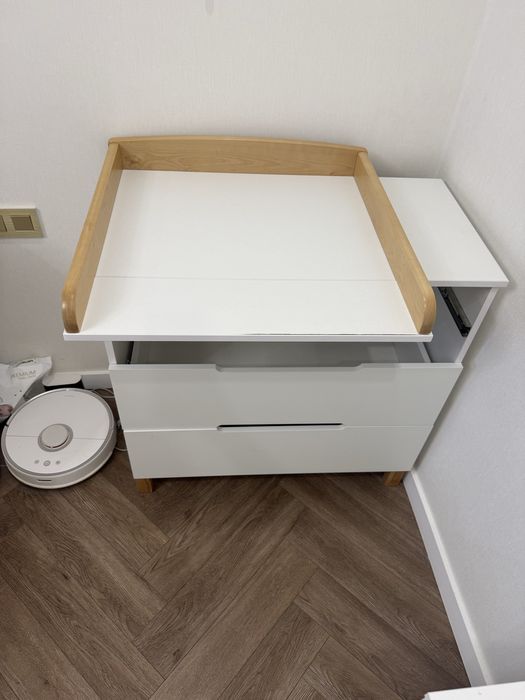 Комод (пеленалиный стол)