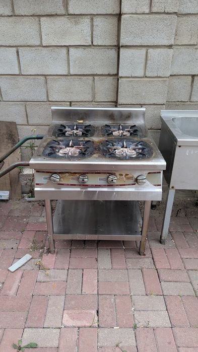 Продам оборудование для кафе