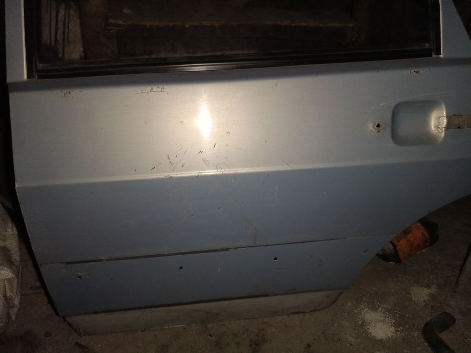 Продам Двери на 2115 можно на 2114