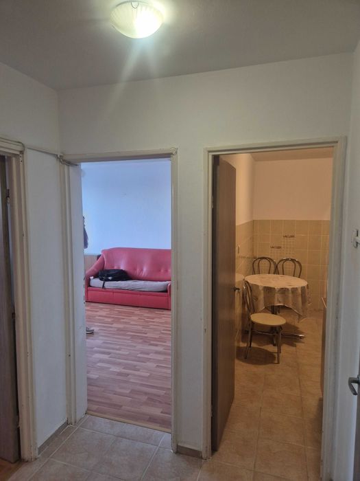 Apt 2 cam Bucuresti S4