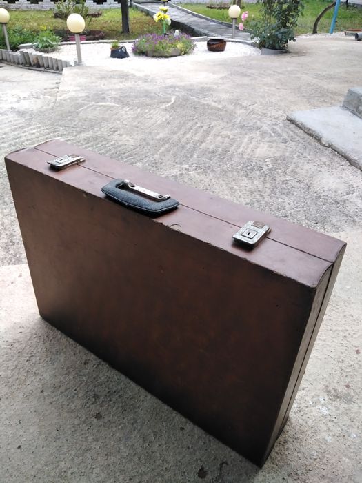 Къмпинг маса-куфар