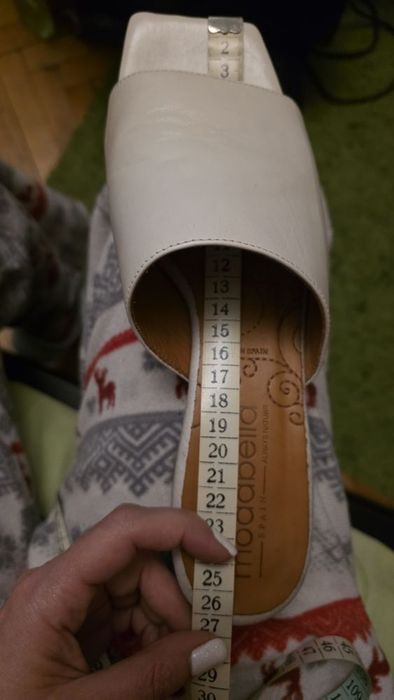 Страхотни дамски чехли