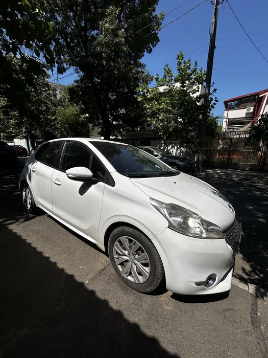 PEUGEOT 208 2014 — imagine 3