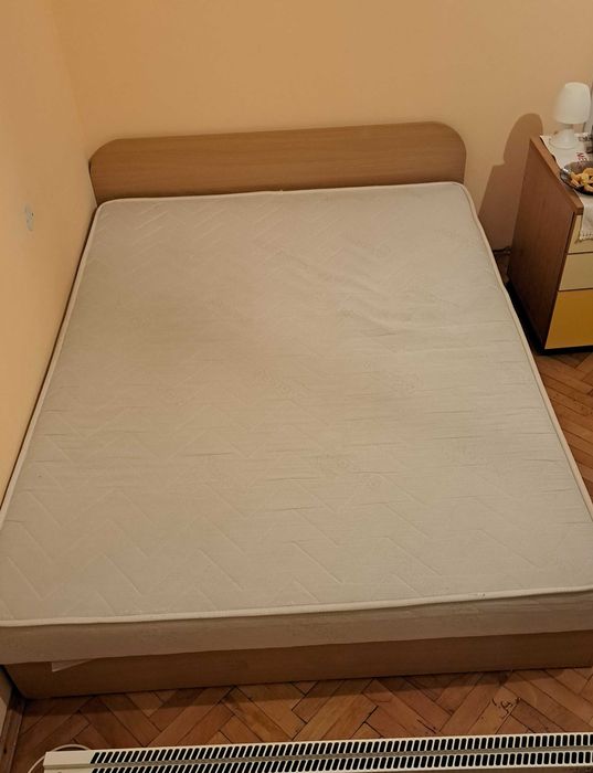 Спалня за 2ма с матрак