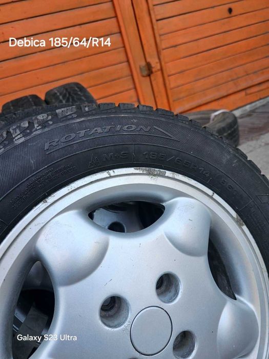 Гуми с джанти Debica 185/65/R14/джанти-болтовото разстояние 5x139.7 мм