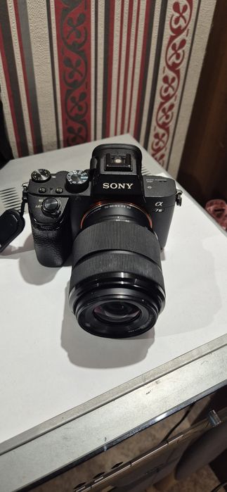 Продам фотоаппарат Sony a7.3